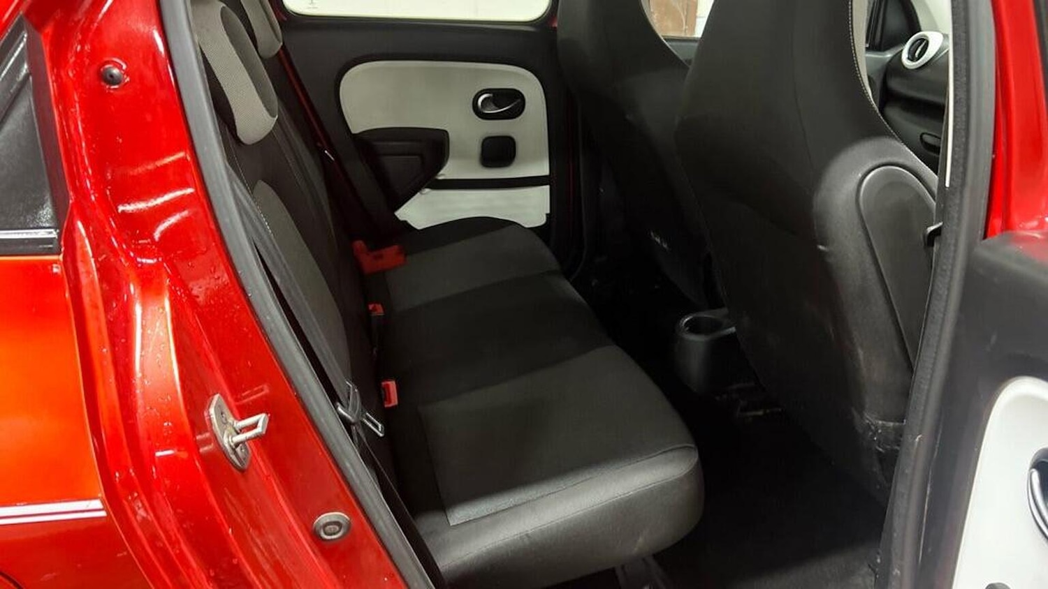 Used Renault Twingo 2015 for sale - 77080766: Photo 11