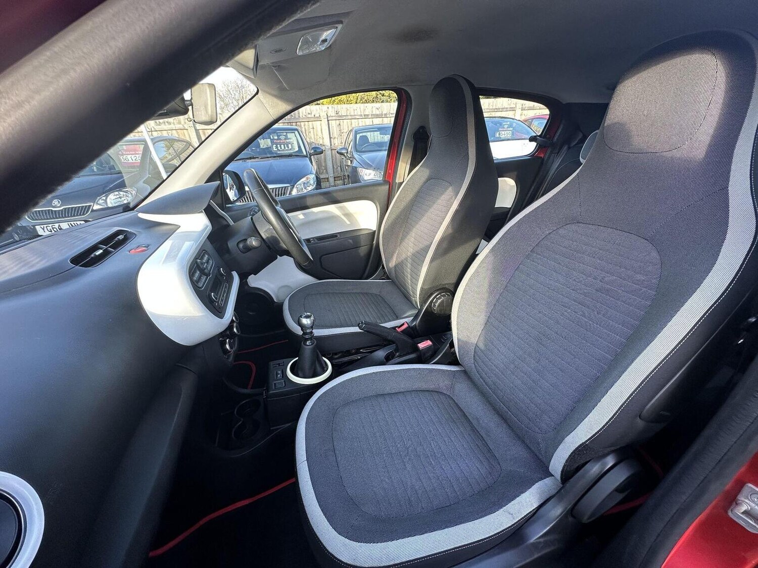 Used Renault Twingo 2015 for sale - 77080766: Photo 44