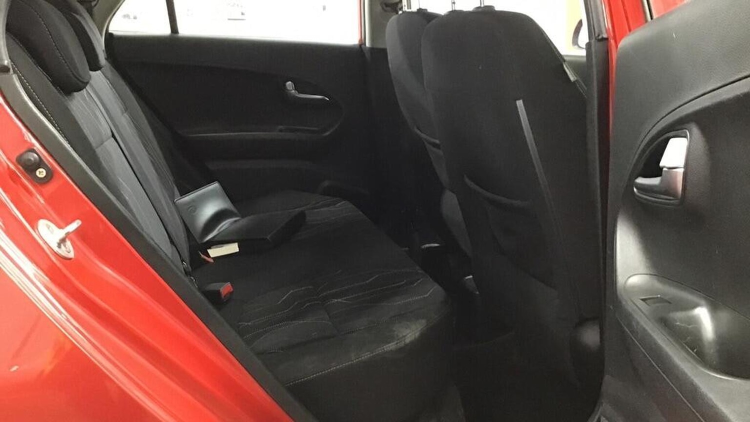 Used Kia Picanto 2012 for sale - 76963289: Photo 10