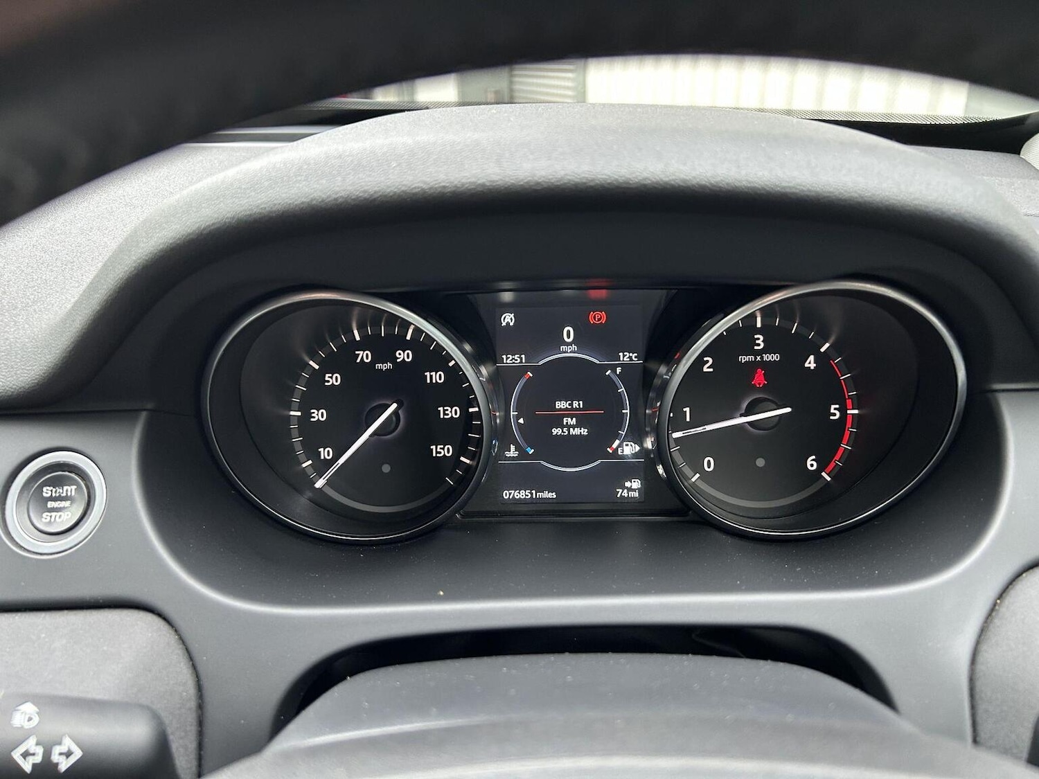 Used Land Rover Discovery Sport 2017 for sale - 77681817: Photo 31