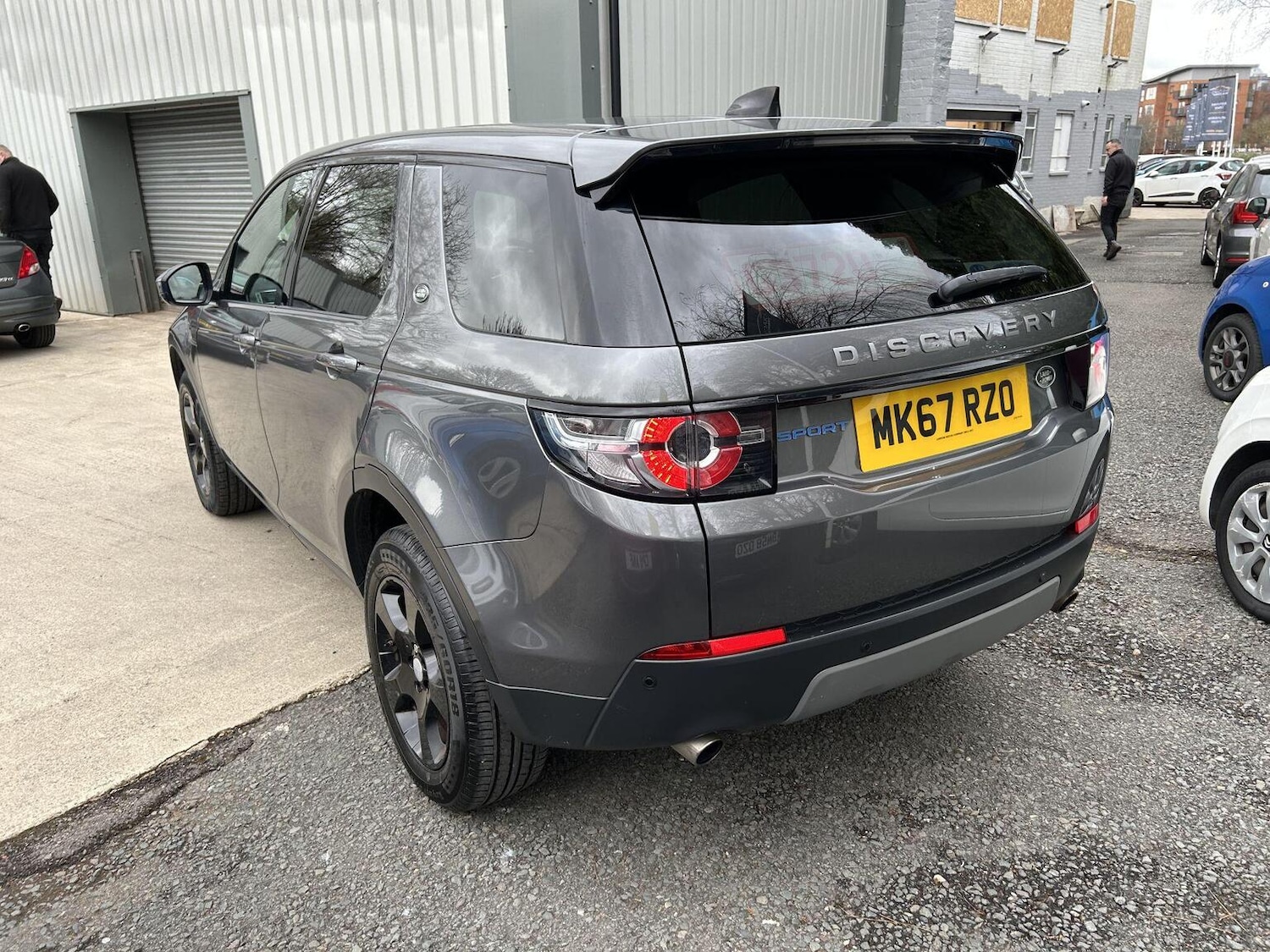 Used Land Rover Discovery Sport 2017 for sale - 77681817: Photo 4