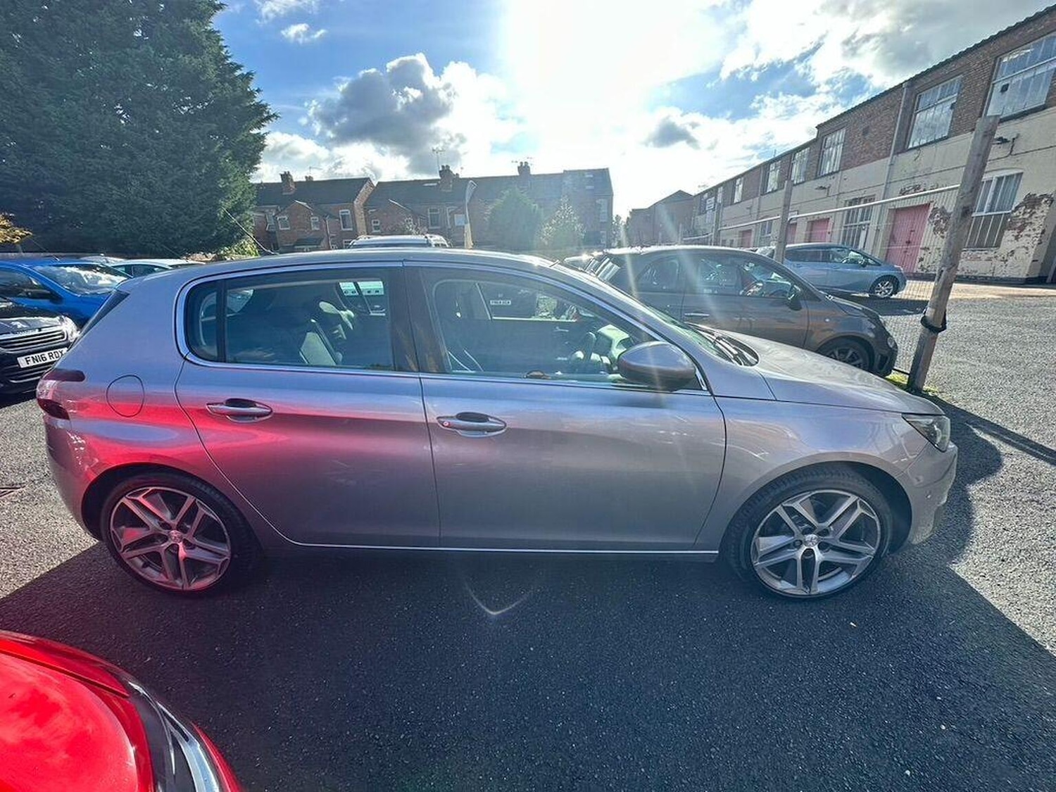 Used Peugeot 308 2014 for sale - 76963382: Photo 8