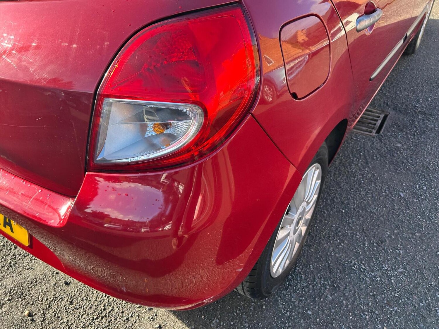 Used Renault Clio 2010 for sale - 76963233: Photo 38