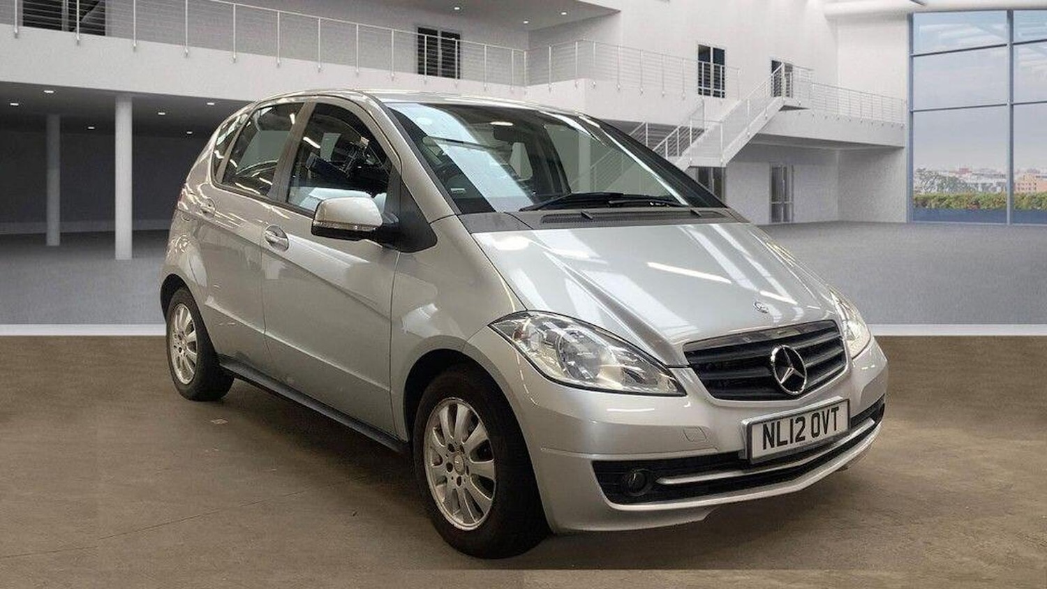 Used Mercedes-Benz A-Class 2012 for sale - 78084418: Photo 2