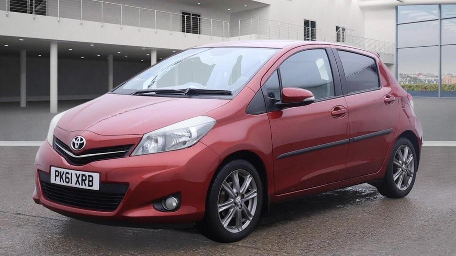 Used Toyota Yaris 2011 for sale - 77080768: Photo 5