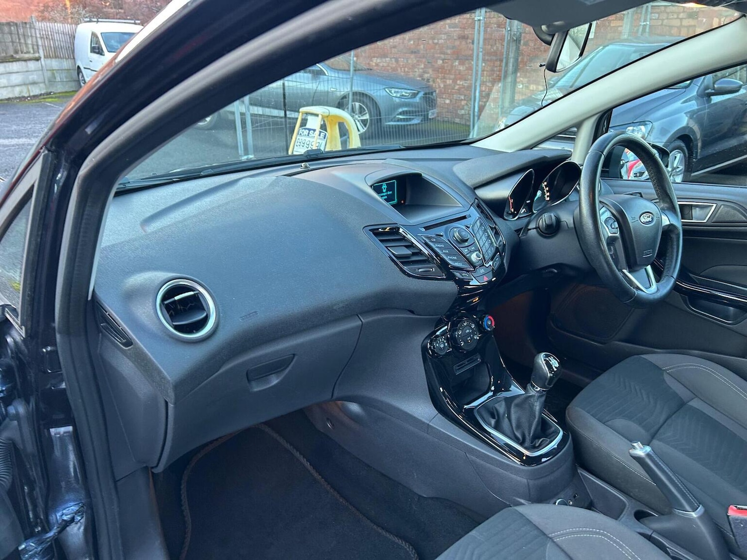 Used Ford Fiesta 2014 for sale - 77129597: Photo 13