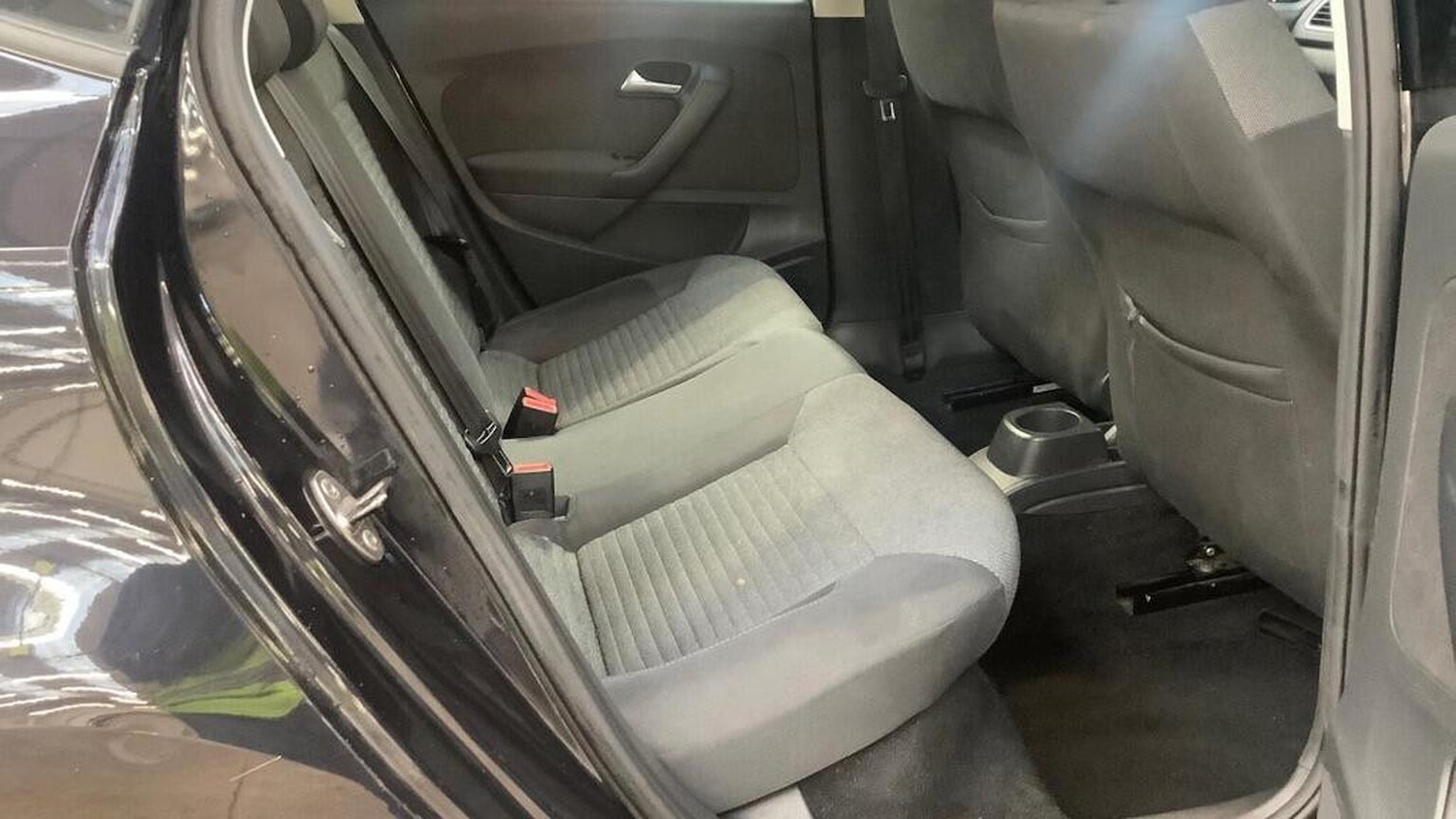 Used Volkswagen Polo 2009 for sale - 77080800: Photo 11