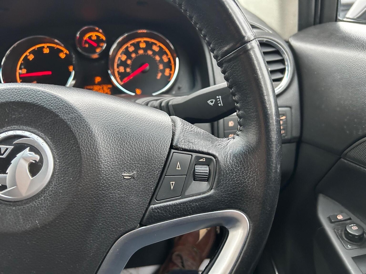 Used Vauxhall Antara 2012 for sale - 77409542: Photo 22