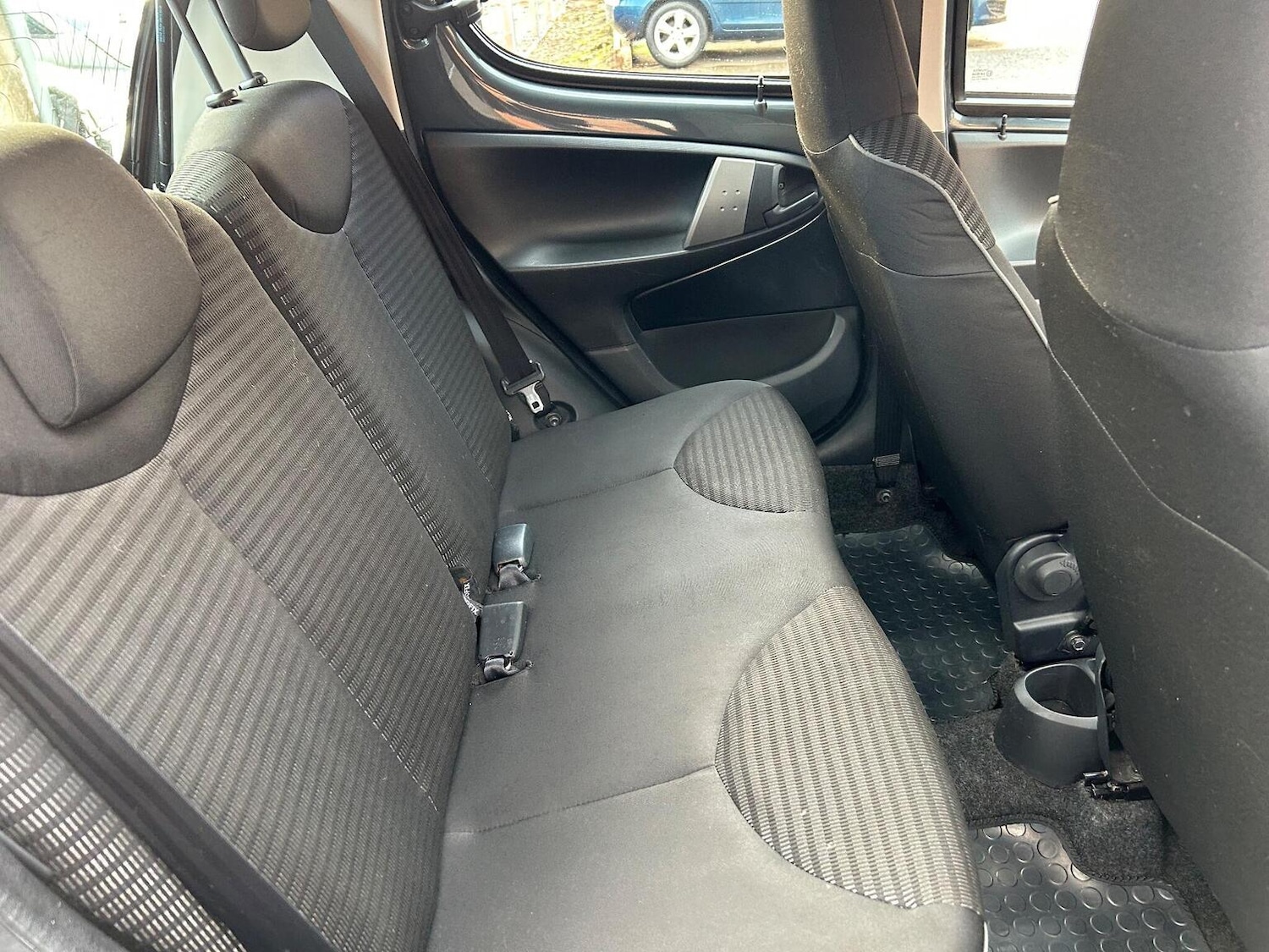 Used Peugeot 107 2013 for sale - 76963256: Photo 17