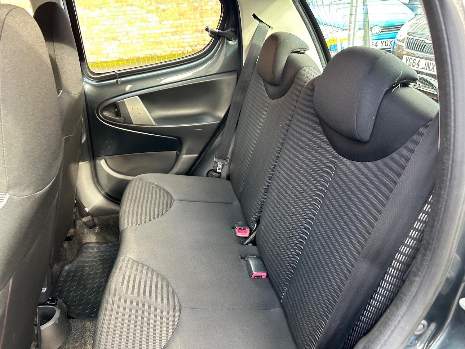 Used Peugeot 107 2013 for sale - 76963256: Photo 19