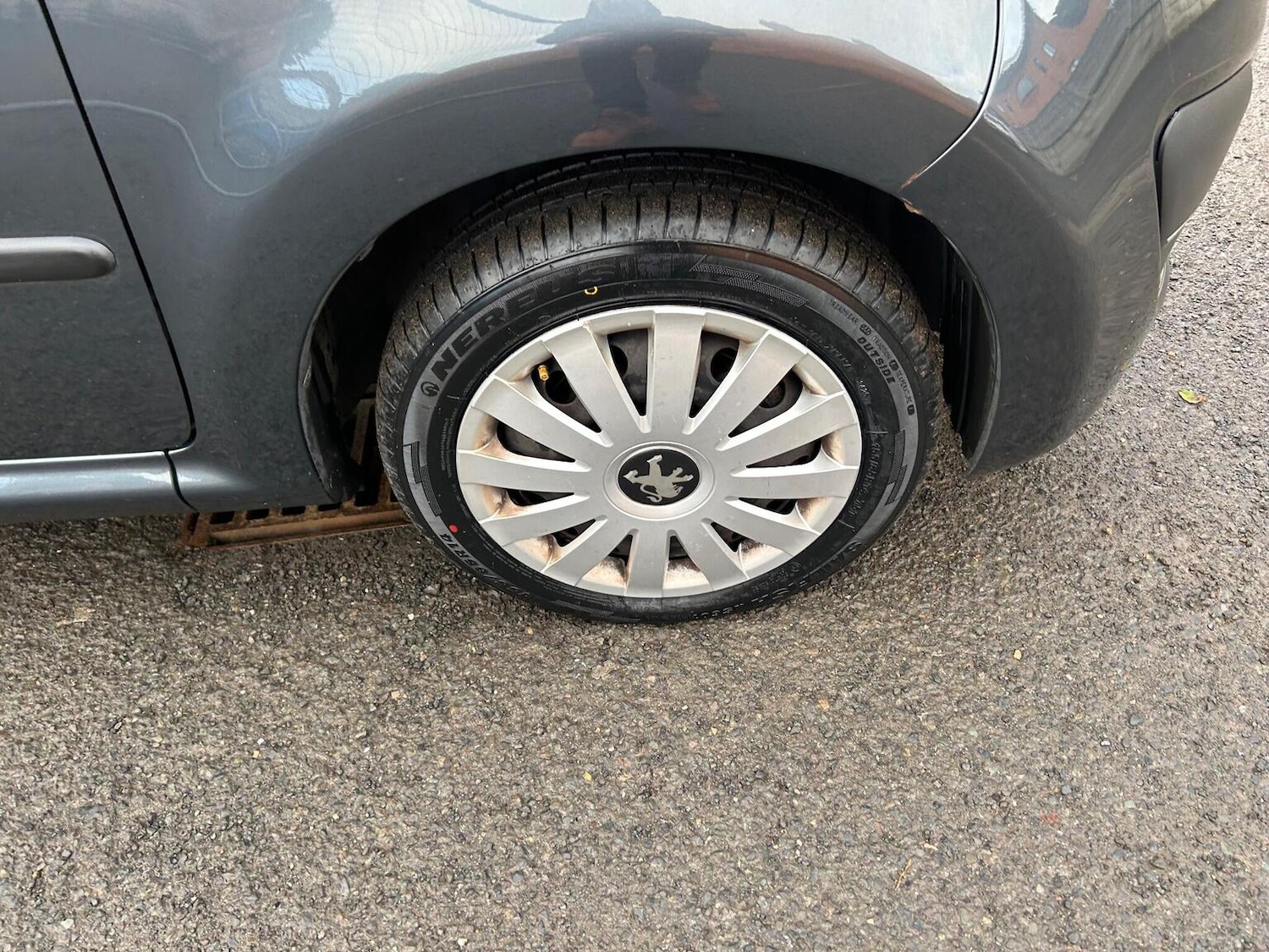 Used Peugeot 107 2013 for sale - 76963256: Photo 24