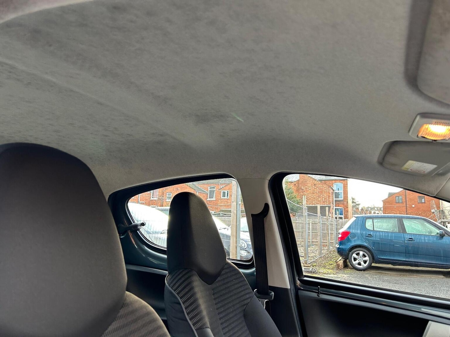 Used Peugeot 107 2013 for sale - 76963256: Photo 33