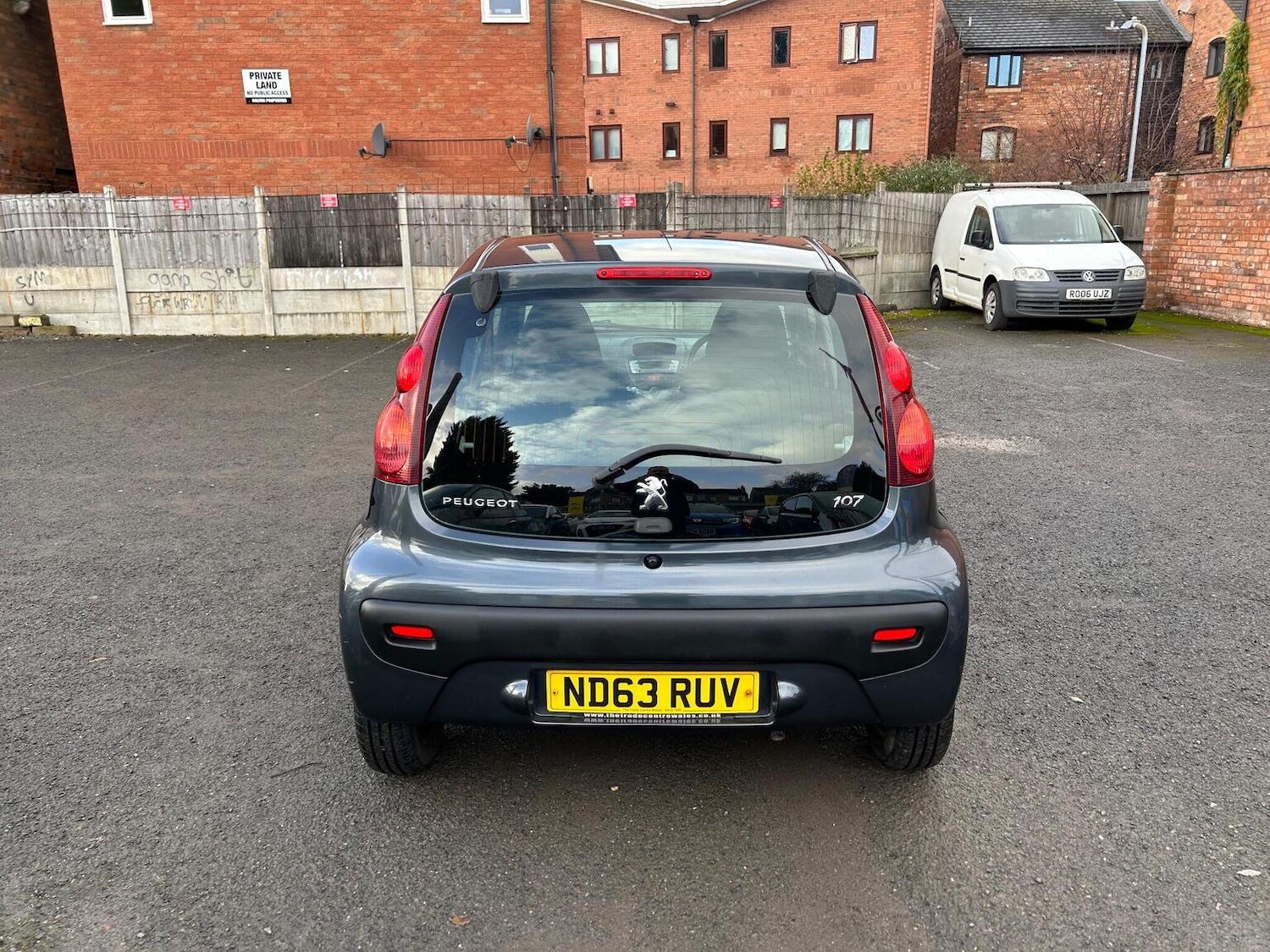 Used Peugeot 107 2013 for sale - 76963256: Photo 9