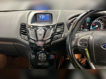 Used Ford Fiesta 2015 for sale - 78599654: Photo