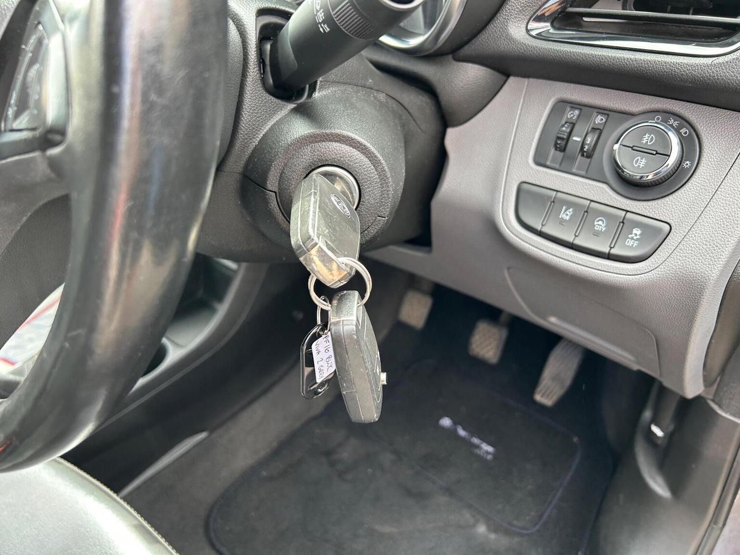 Used Vauxhall Viva 2016 for sale - 76963388: Photo 26