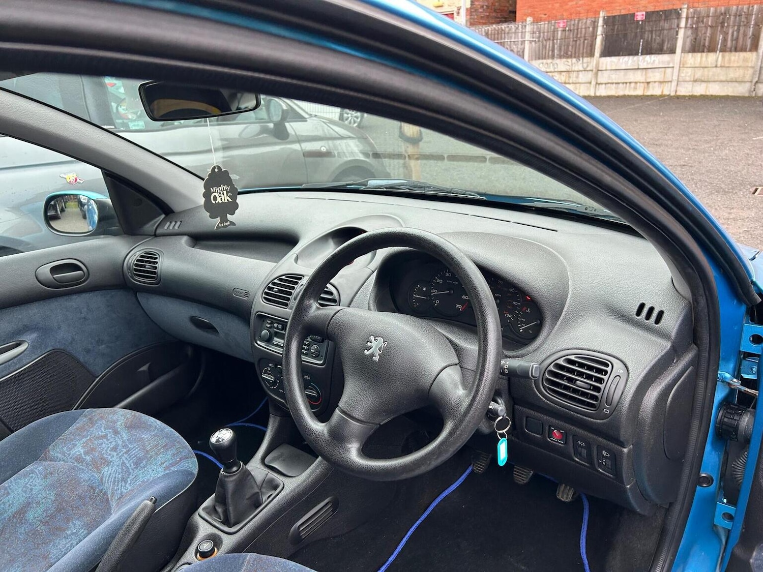 Used Peugeot 206 2000 for sale - 76963229: Photo 15