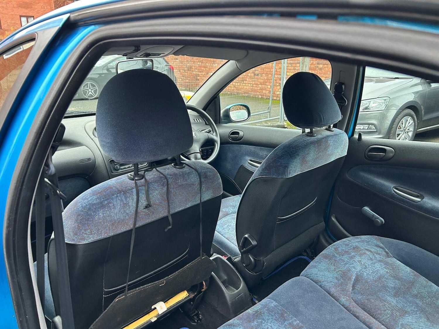 Used Peugeot 206 2000 for sale - 76963229: Photo 21