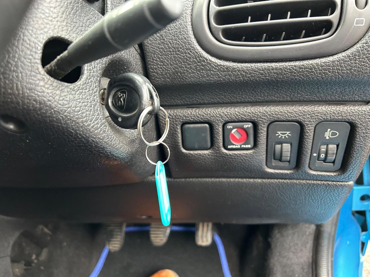 Used Peugeot 206 2000 for sale - 76963229: Photo 23