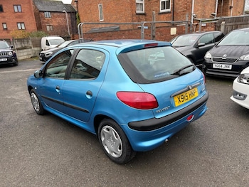 Used Peugeot 206 2000 for sale - 76963229: Photo