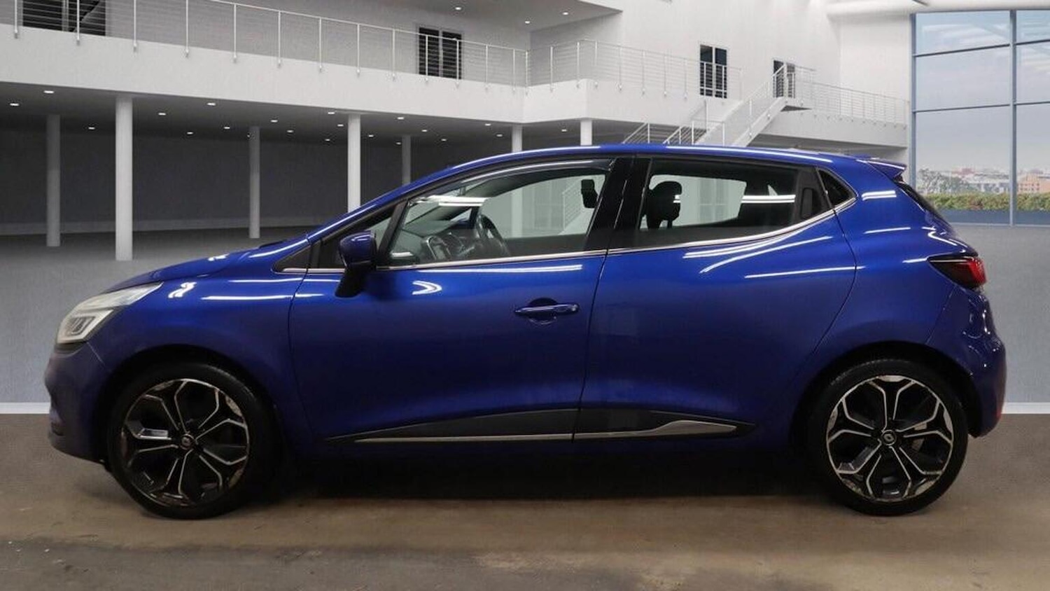 Used Renault Clio 2017 for sale - 77080763: Photo 9