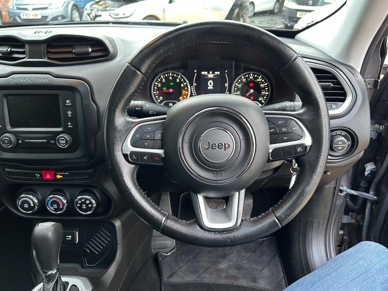 Used Jeep Renegade 2016 for sale - 77329102: Photo 36