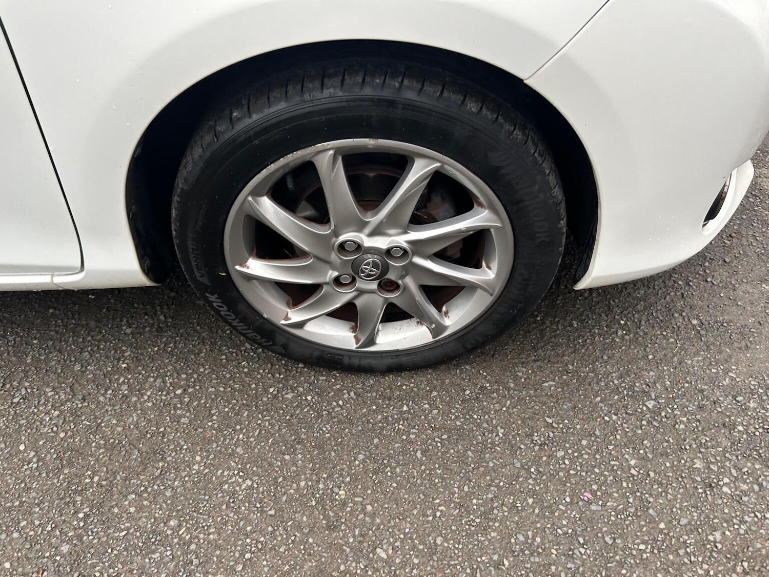 Used Toyota Yaris 2012 for sale - 76963269: Photo 26