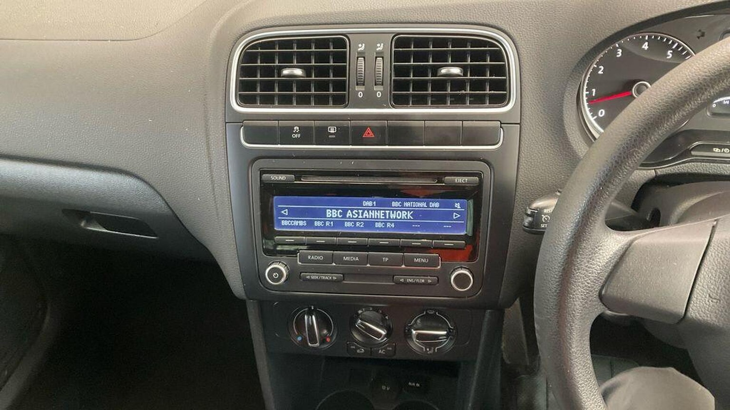 Used Volkswagen Polo 2014 for sale - 78084416: Photo 3