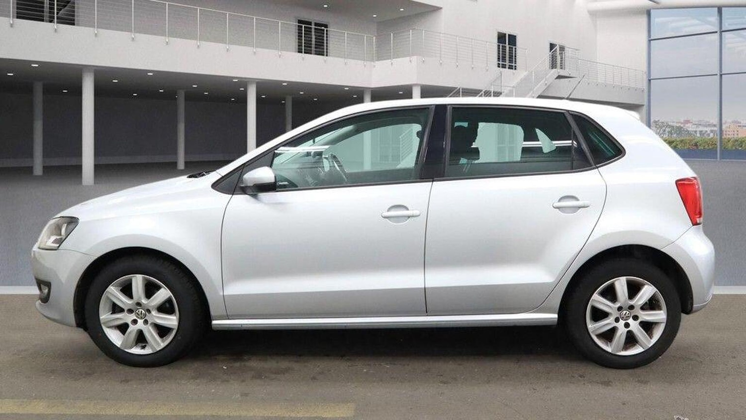Used Volkswagen Polo 2014 for sale - 78084416: Photo 8