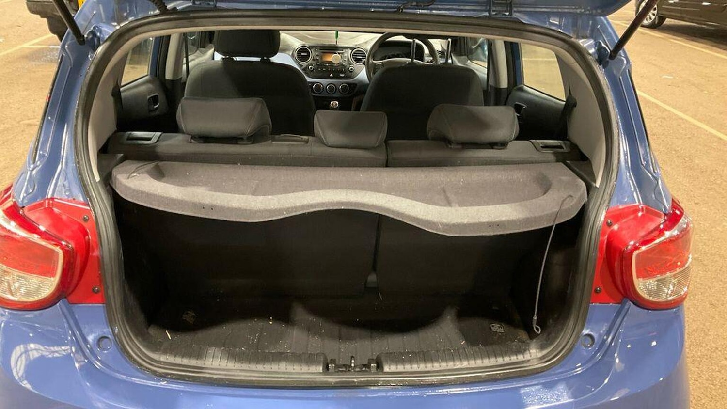 Used Hyundai i10 2014 for sale - 78004581: Photo 11