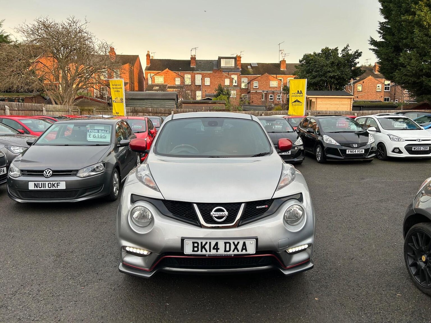 Used Nissan Juke 2014 for sale - 76963297: Photo 2