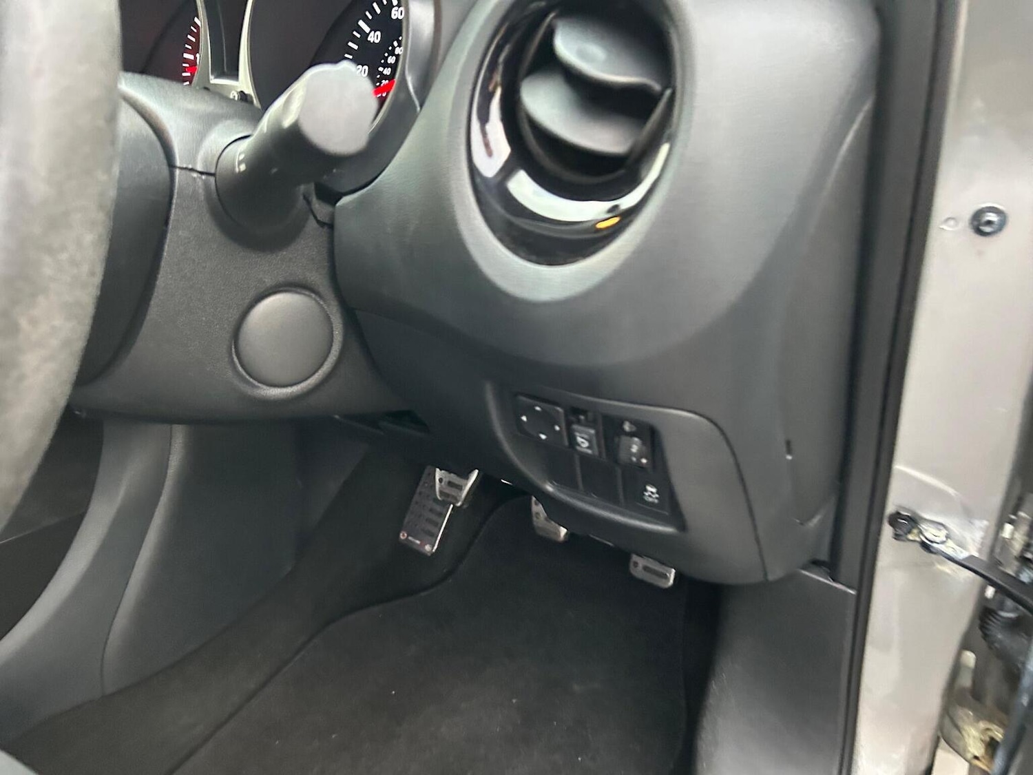 Used Nissan Juke 2014 for sale - 76963297: Photo 21