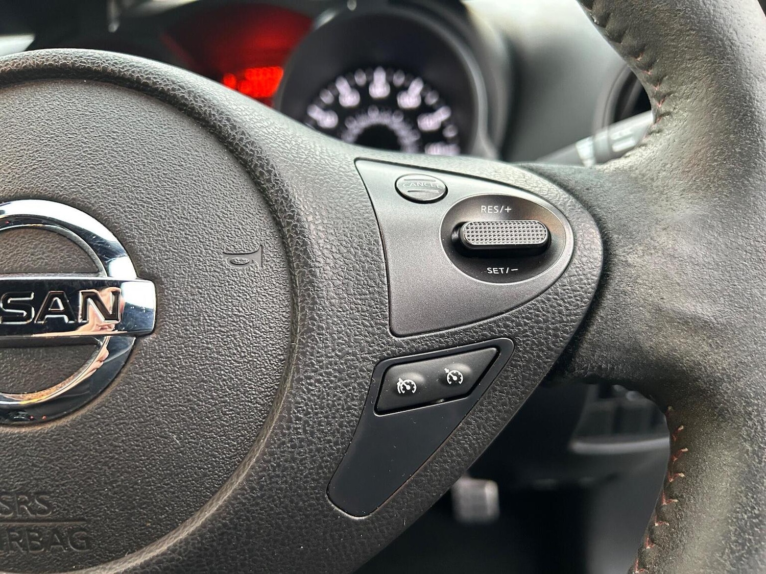 Used Nissan Juke 2014 for sale - 76963297: Photo 23