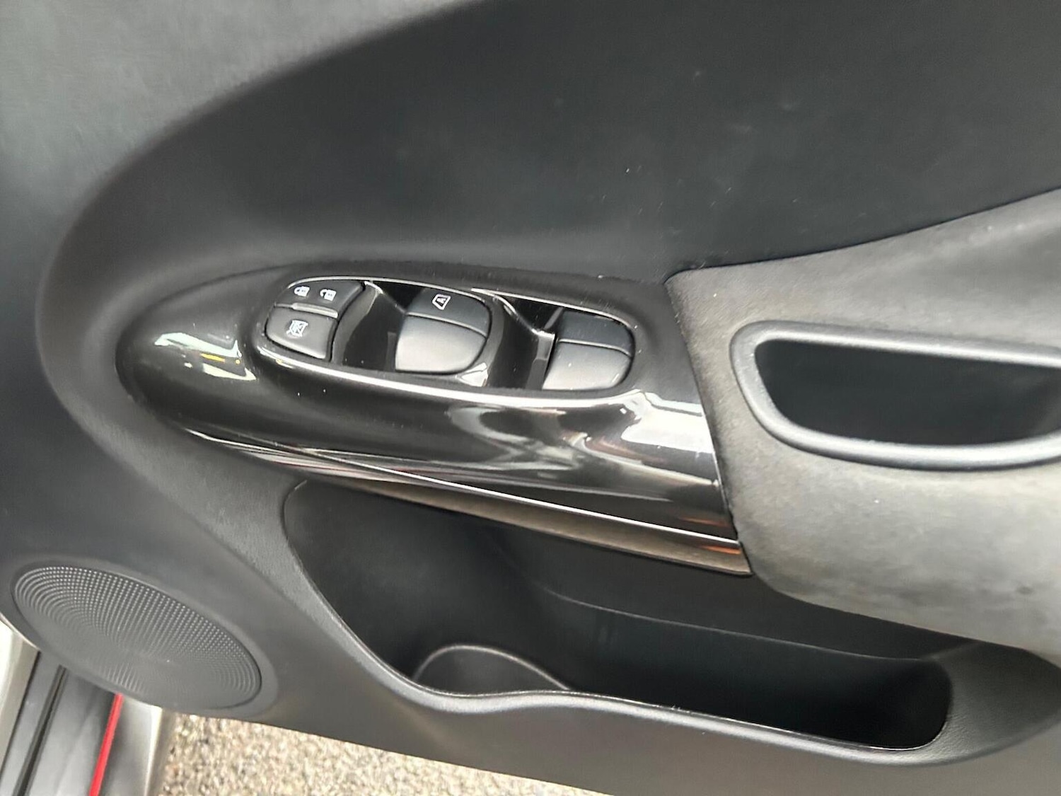 Used Nissan Juke 2014 for sale - 76963297: Photo 32