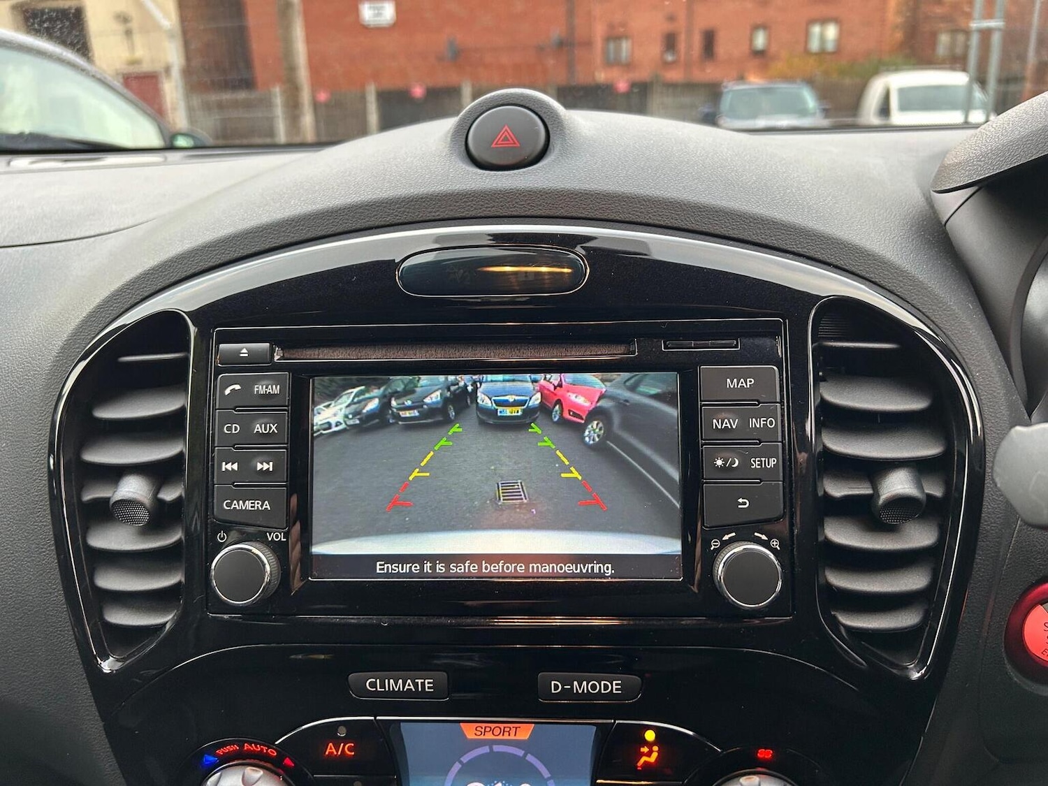 Used Nissan Juke 2014 for sale - 76963297: Photo 42