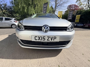 Used Volkswagen Golf 2015 for sale - 78359996: Photo