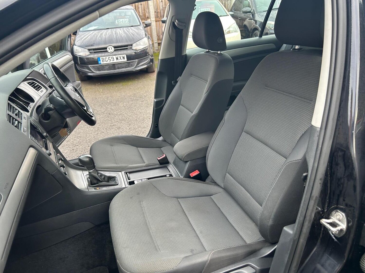 Used Volkswagen Golf 2014 for sale - 77395187: Photo 38