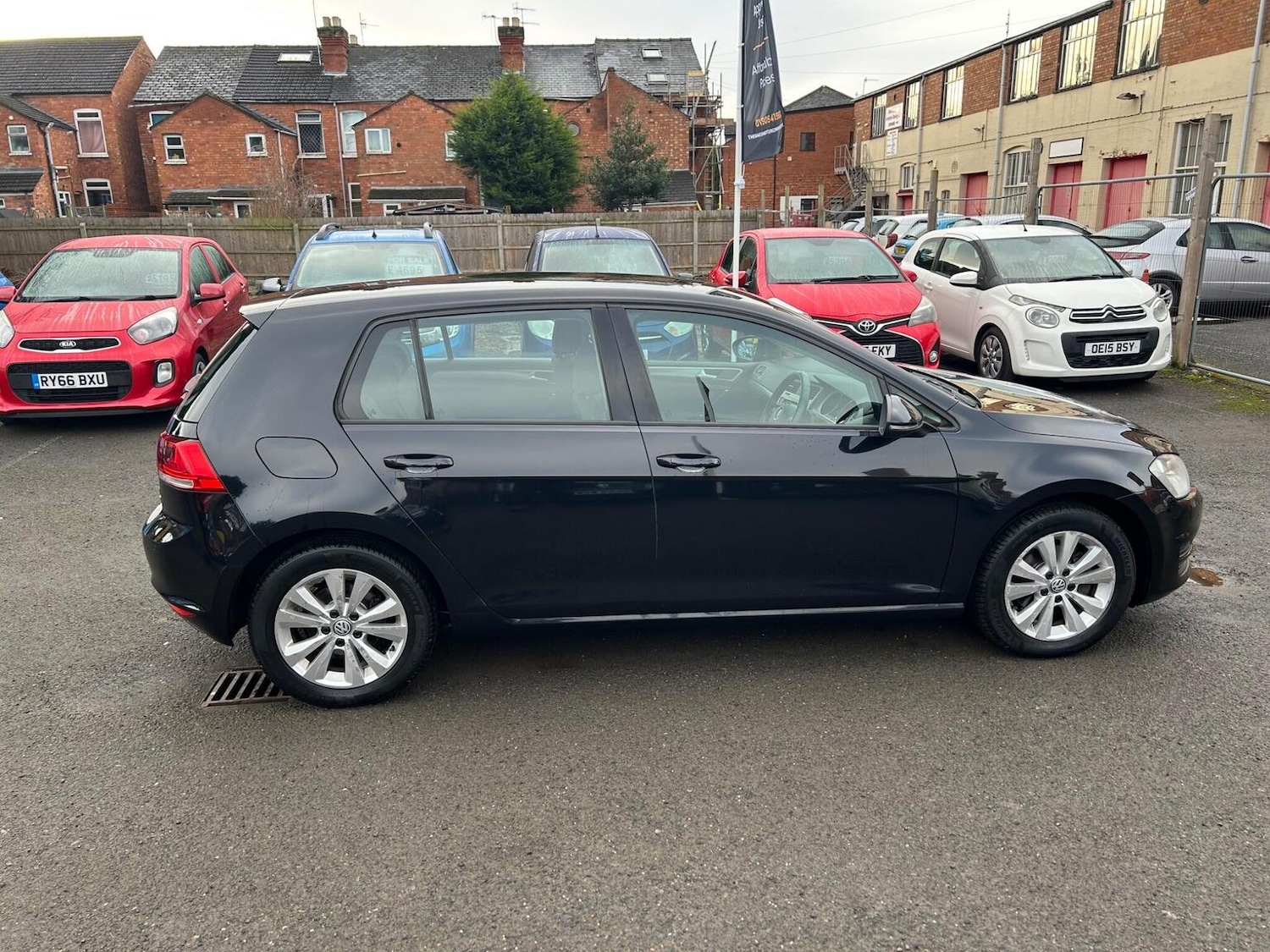 Used Volkswagen Golf 2014 for sale - 77395187: Photo 7