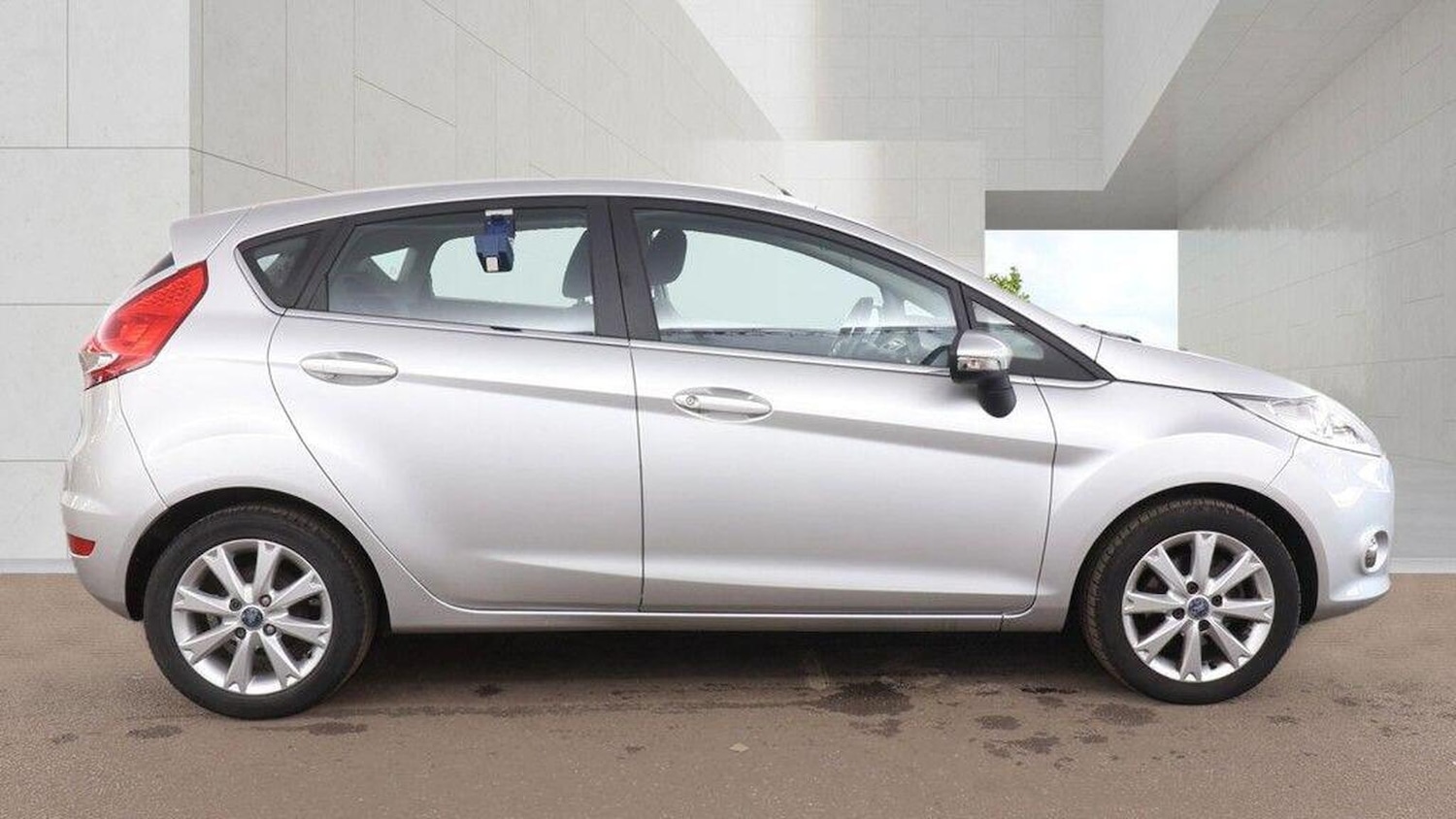 Used Ford Fiesta 2010 for sale - 78213468: Photo 6