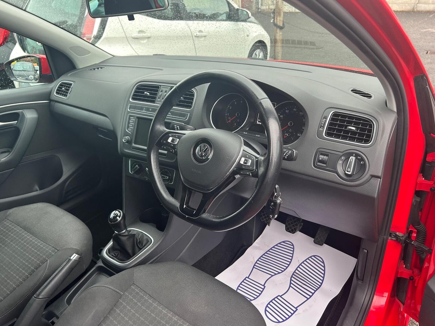 Used Volkswagen Polo 2016 for sale - 76963442: Photo 11