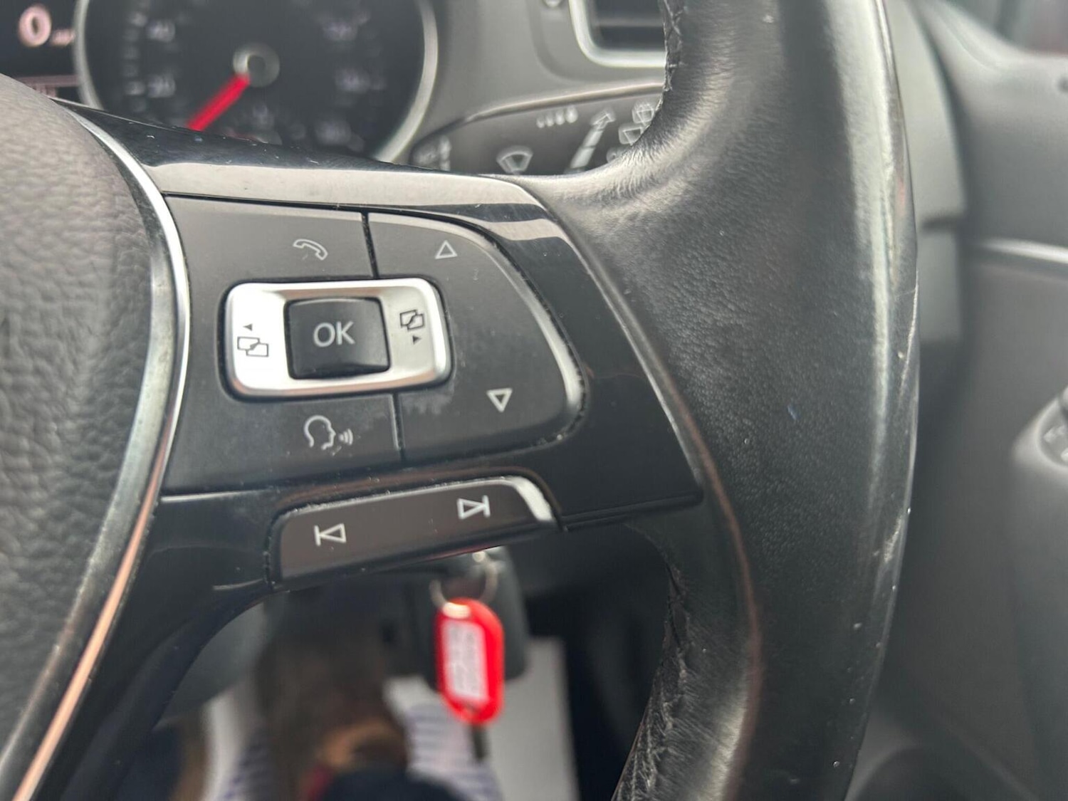 Used Volkswagen Polo 2016 for sale - 76963442: Photo 23