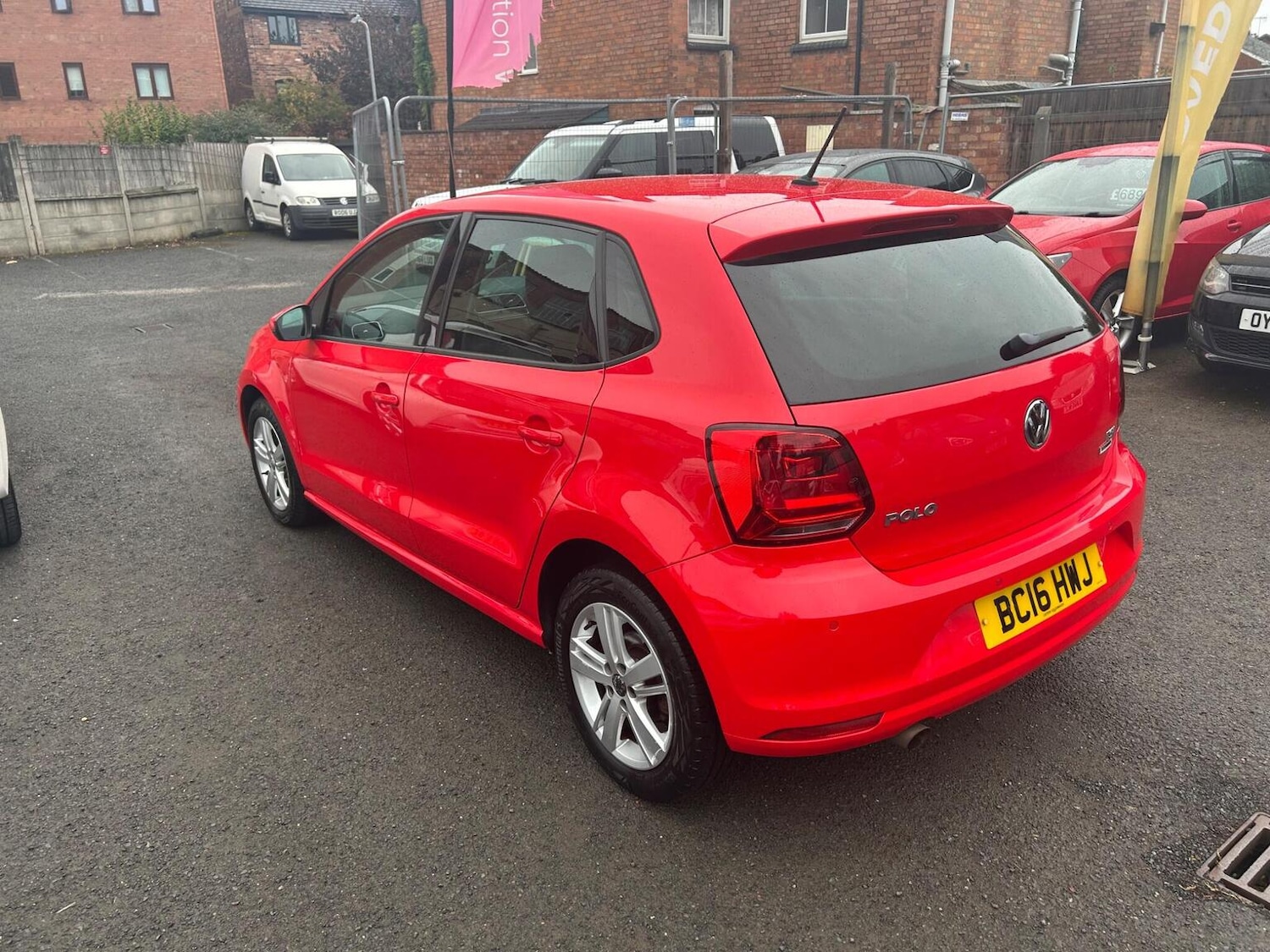 Used Volkswagen Polo 2016 for sale - 76963442: Photo 4
