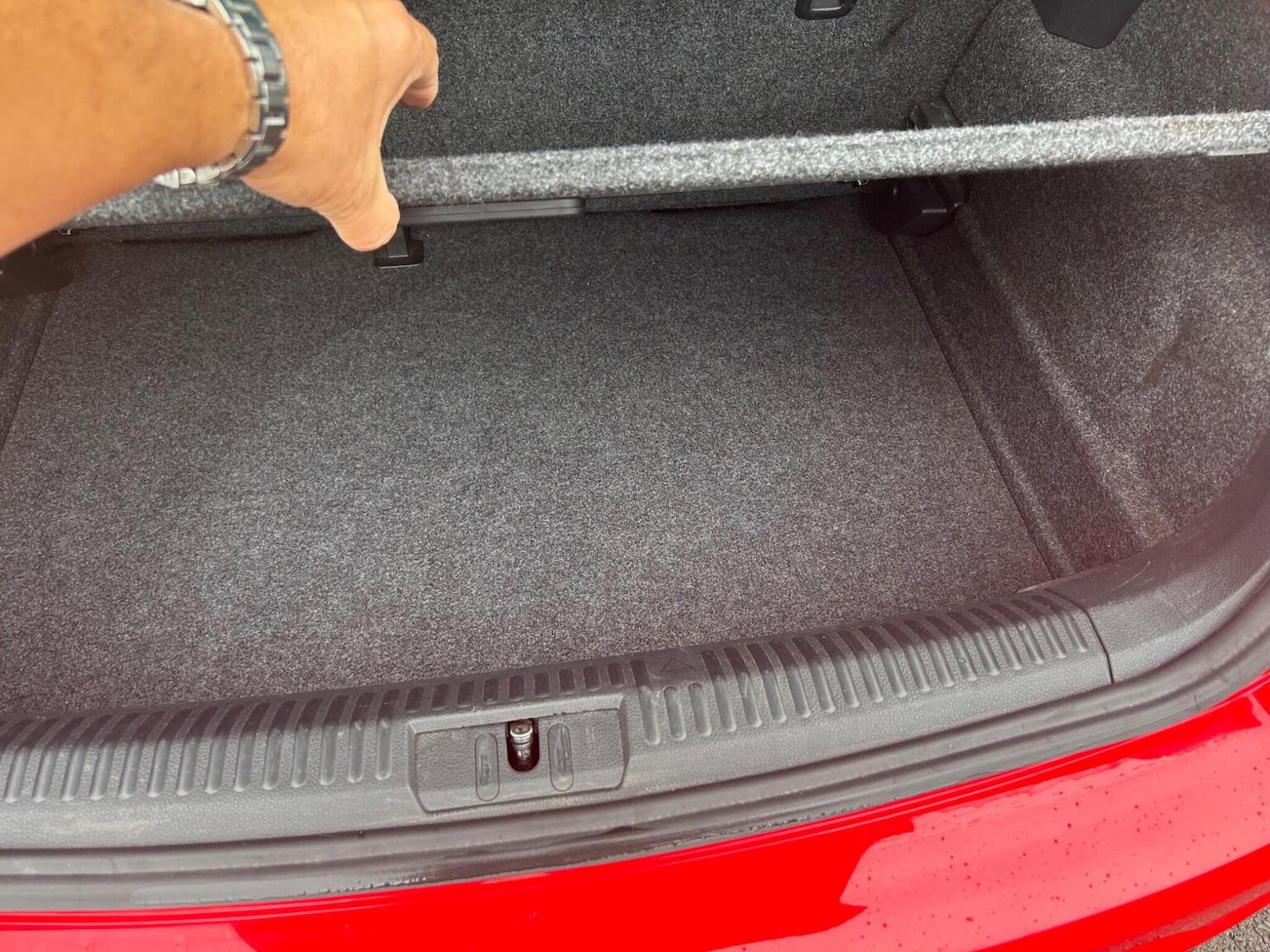 Used Volkswagen Polo 2016 for sale - 76963442: Photo 40