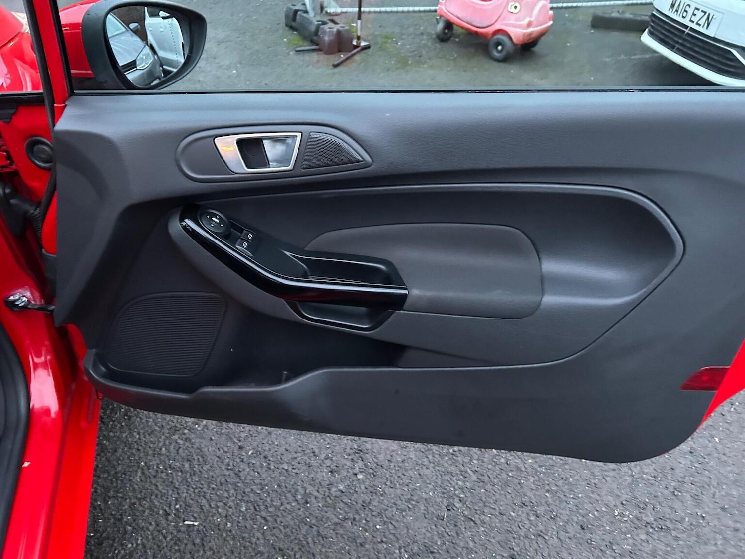 Used Ford Fiesta 2014 for sale - 76963455: Photo 18