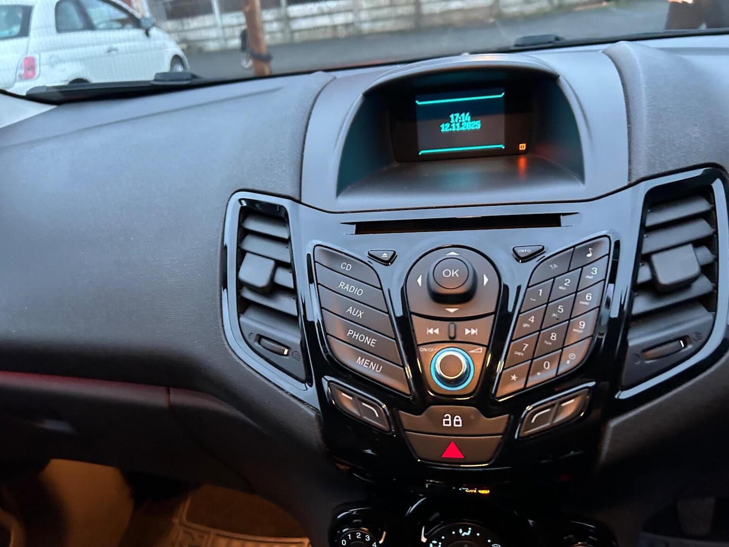 Used Ford Fiesta 2014 for sale - 76963455: Photo 25