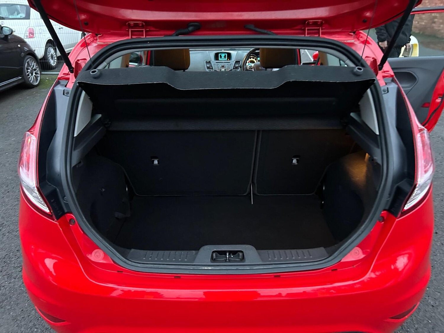 Used Ford Fiesta 2014 for sale - 76963455: Photo 29