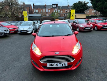 Used Ford Fiesta 2014 for sale - 76963455: Photo