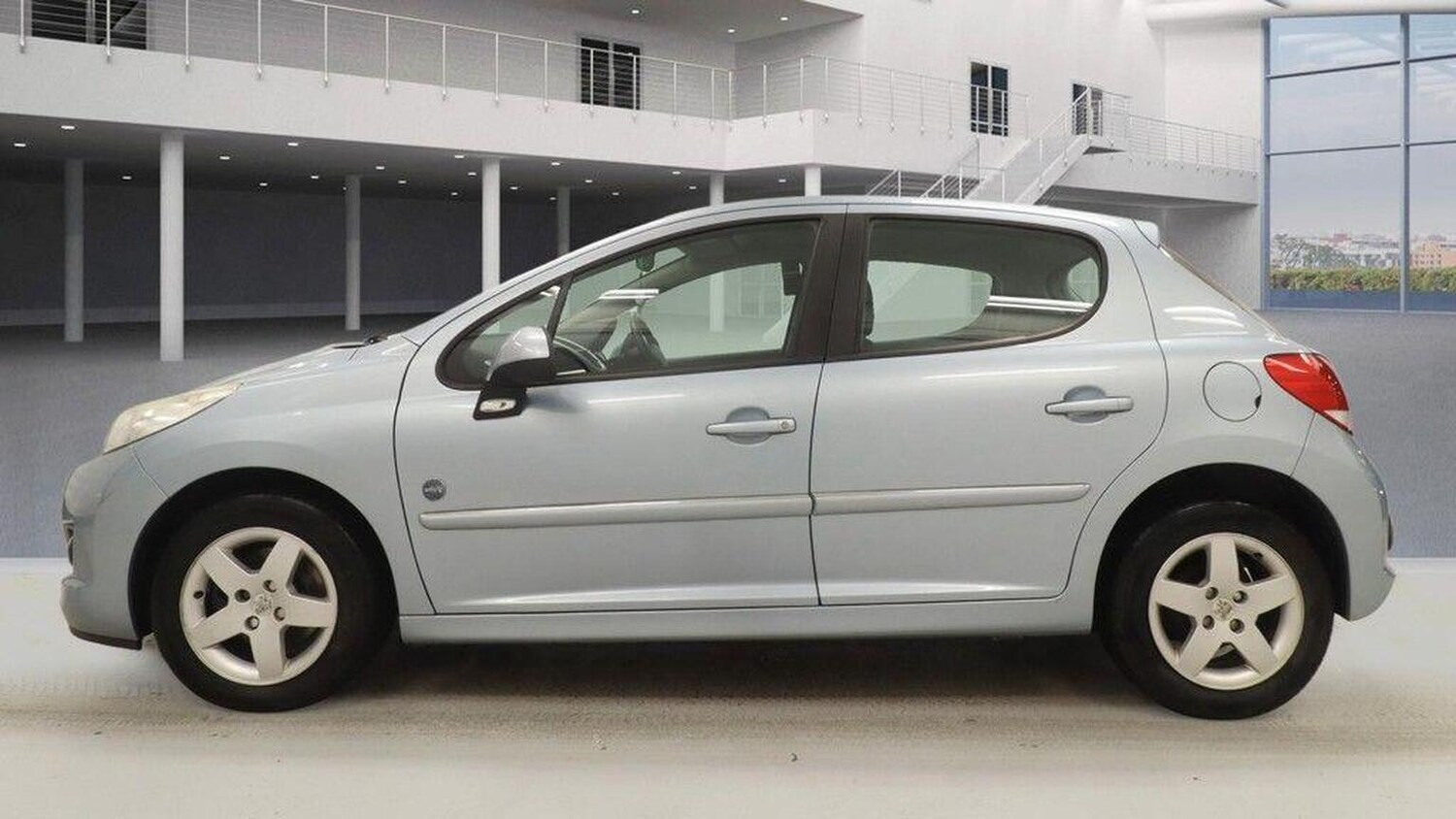Used Peugeot 207 2010 for sale - 77423355: Photo 6