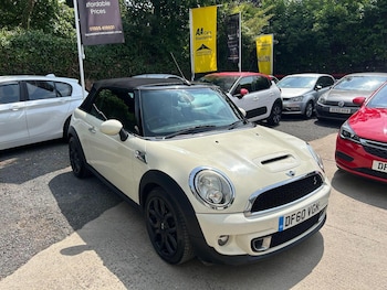 Used MINI Convertible 2010 for sale - 78932511: Photo