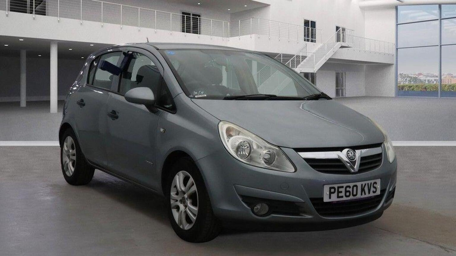 Used Vauxhall Corsa 2010 for sale - 77906588: Photo 2