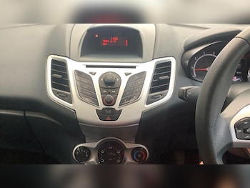 Used Ford Fiesta 2012 for sale - 79315023: Photo